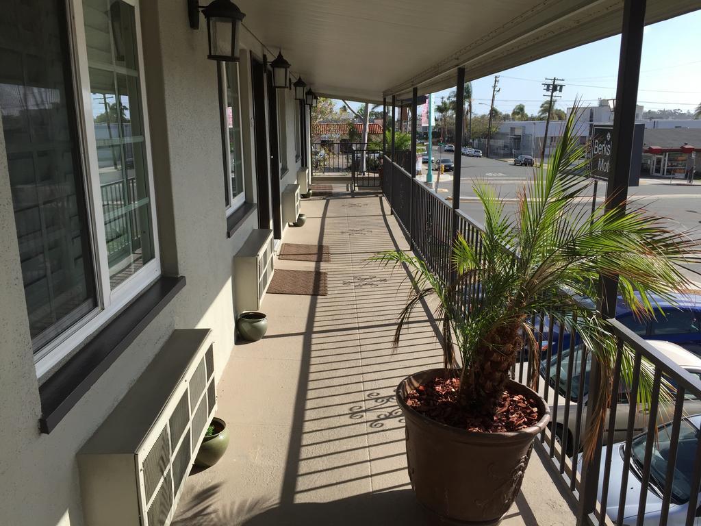 Berkshire Motor Hotel San Diego Buitenkant foto