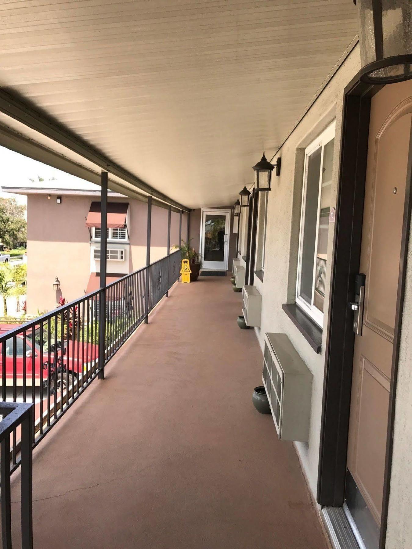 Berkshire Motor Hotel San Diego Buitenkant foto