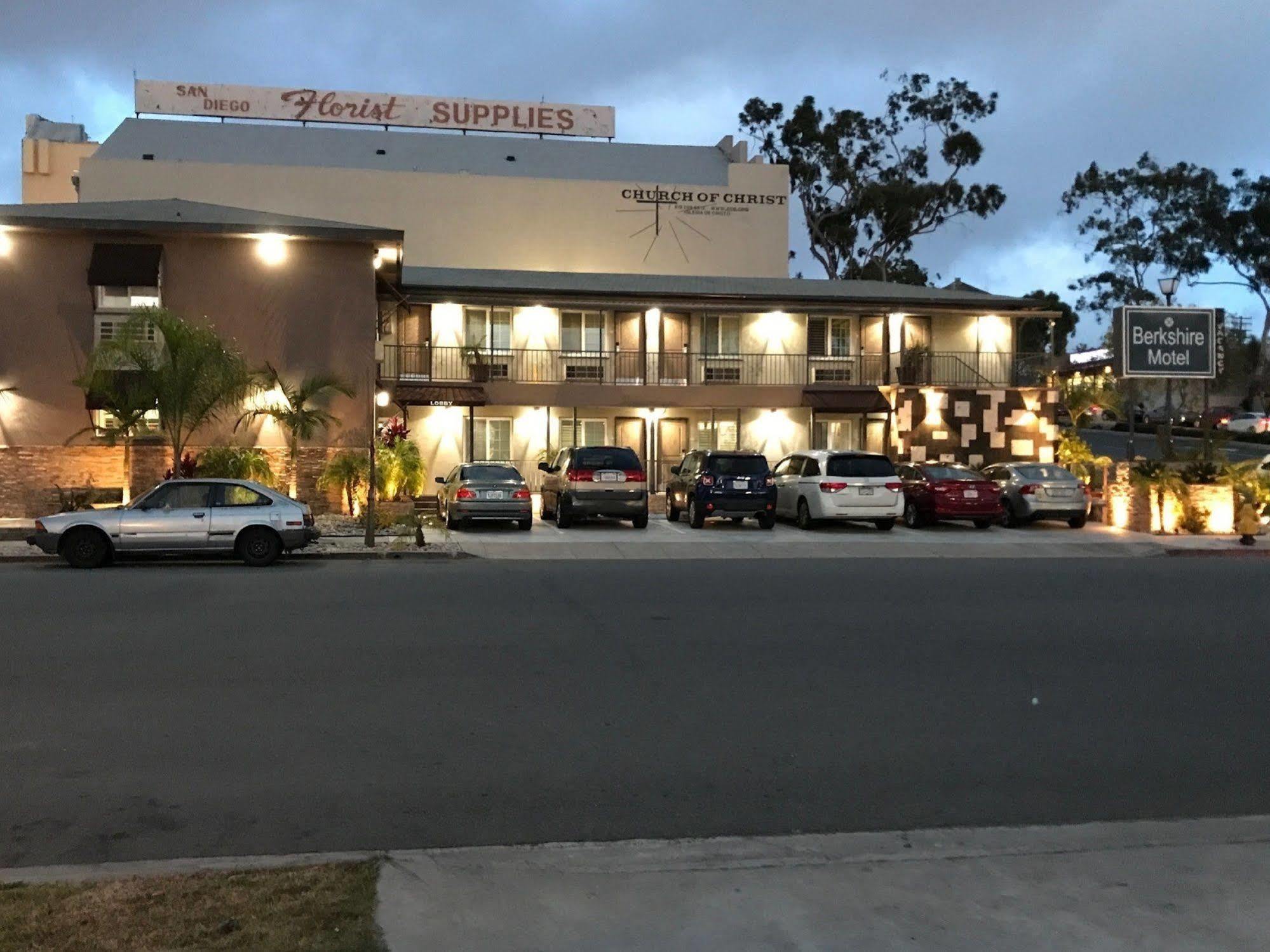 Berkshire Motor Hotel San Diego Buitenkant foto